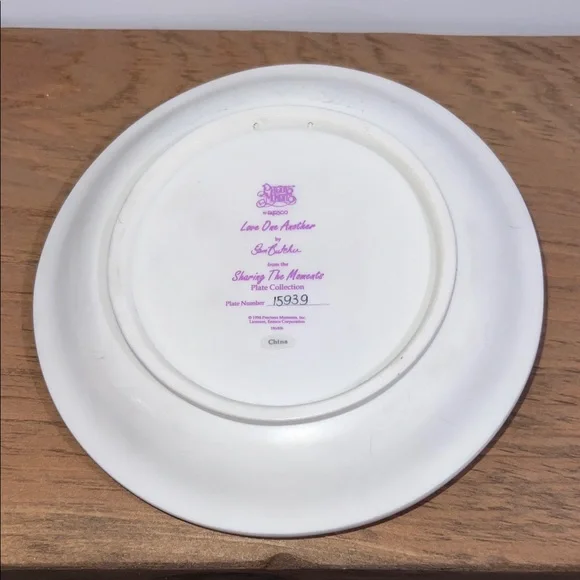 Precious Moments Love One Another Plate - Enesco - Picture 3 of 16